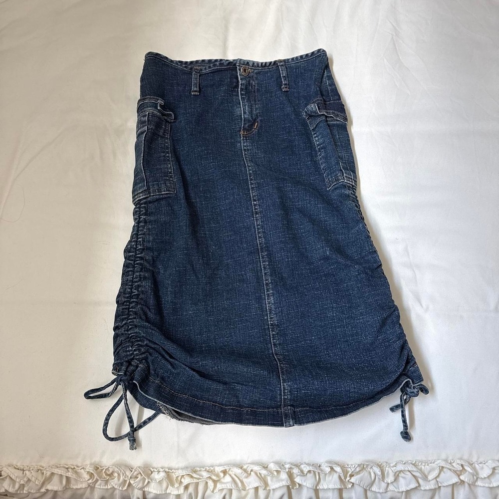 Y2K cargo denim skirt  Y2K Joy Jeans size 5 dark wash denim midi skirt